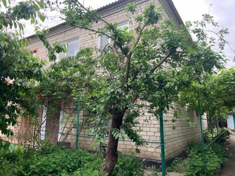 13.06.2026   Продаж 4 кімнатної квартири в котеджному приміщенні з власним двориком + гараж
